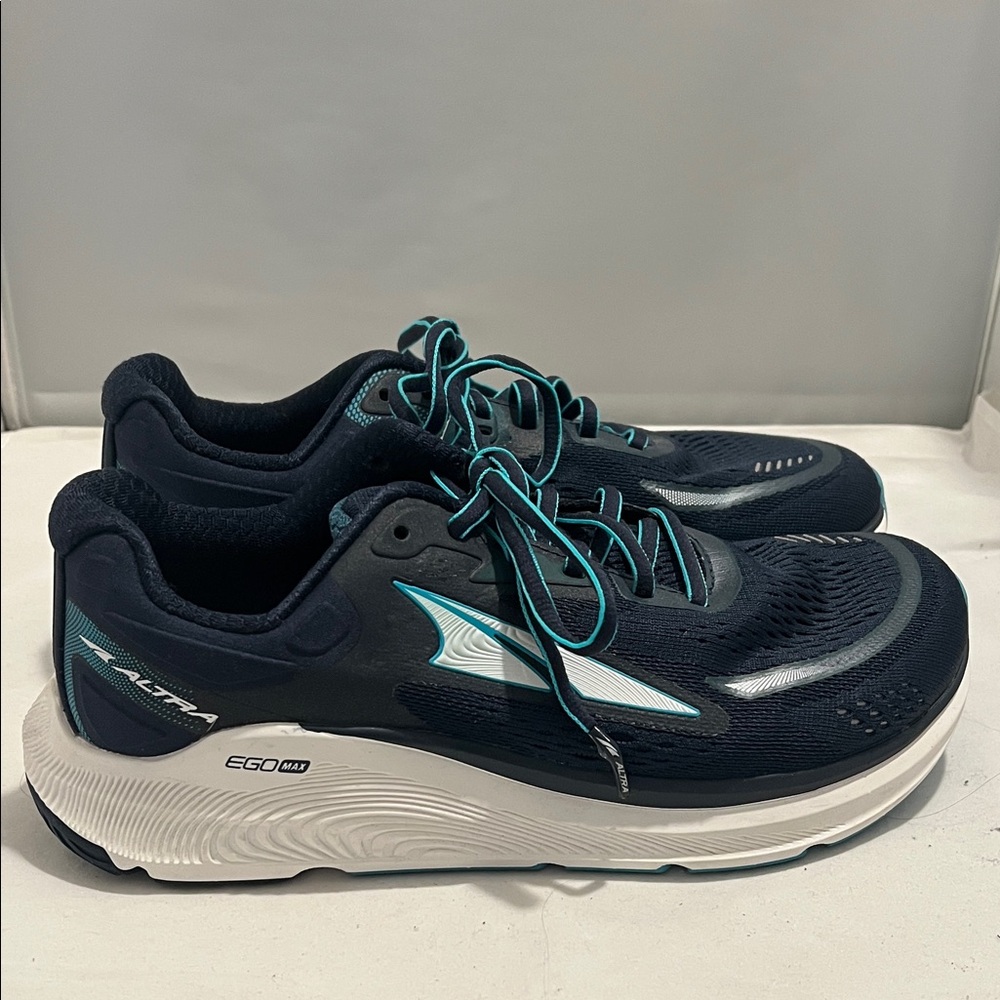 Altra Black and Teal Athletic Shoes